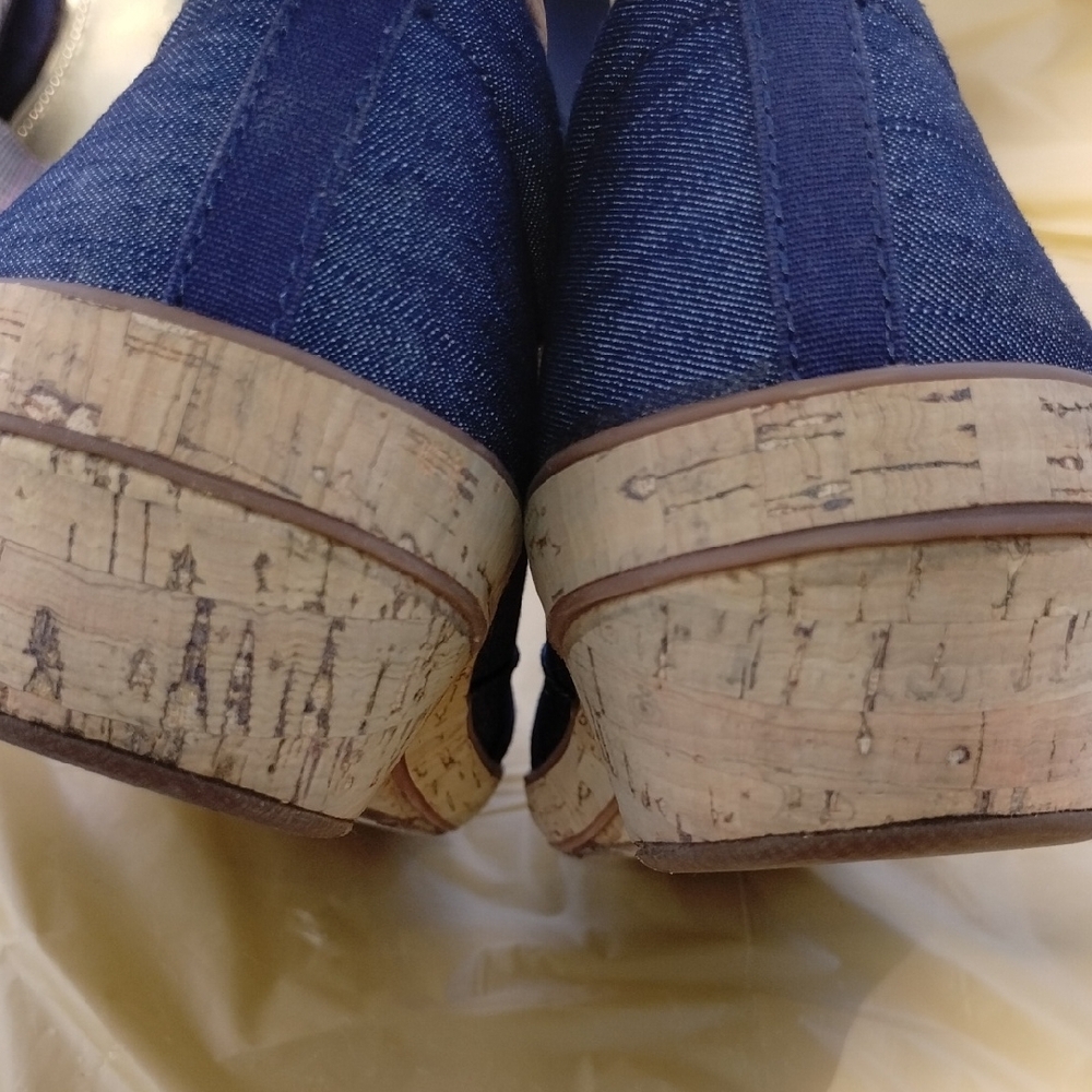 Grasshoppers Denim Blue Women's Flats - Picture 4 of 11